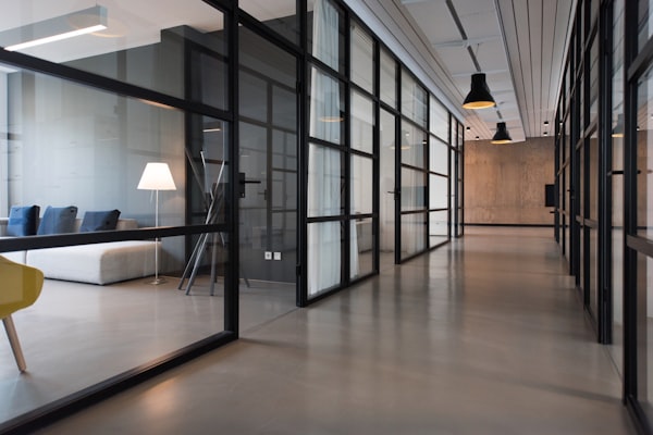 yy易游体育股份有限公司现代化办公环境外部景观，展示公司实力